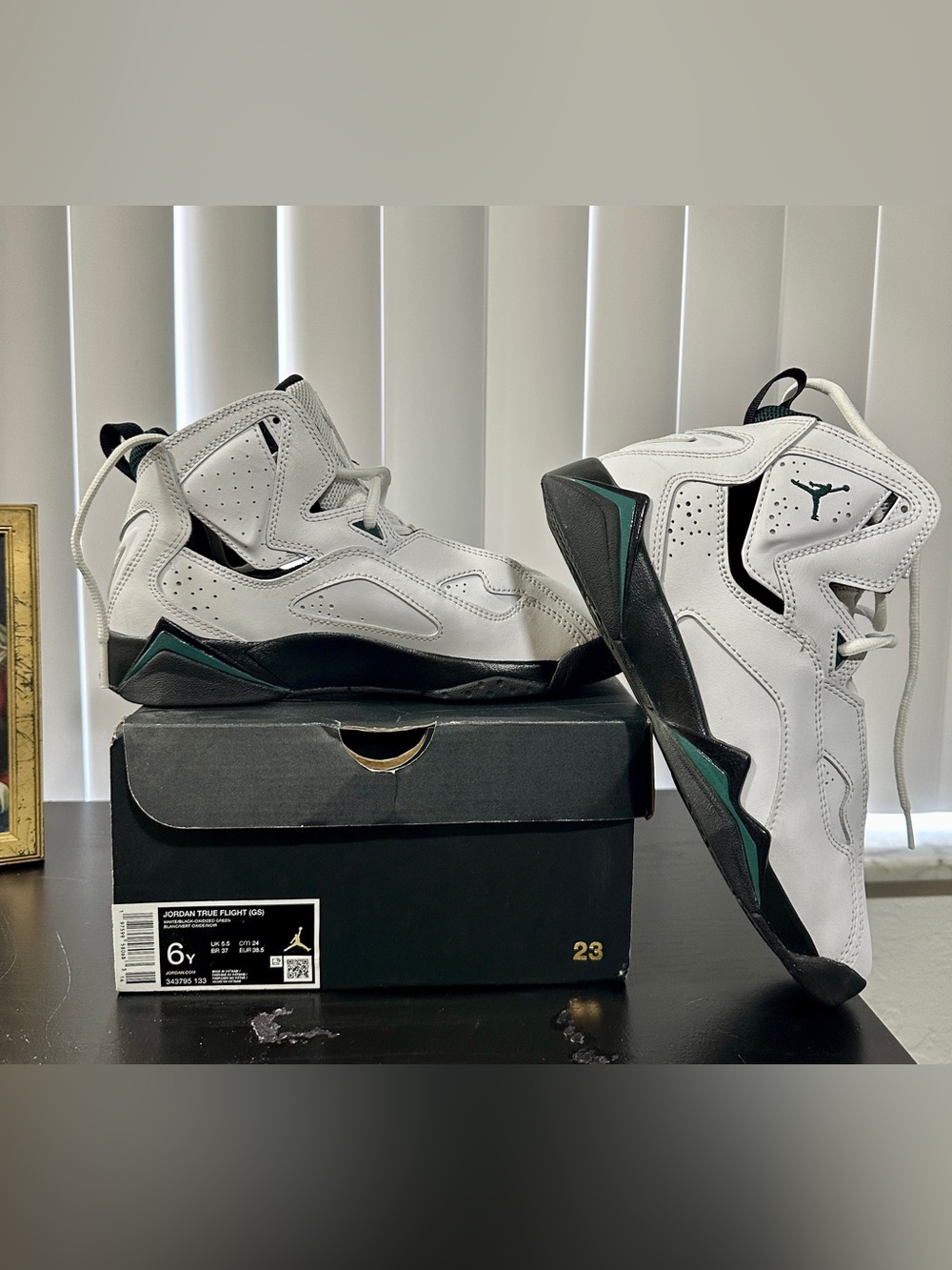 Air Jordan True Flight GS White Black Oxidized Green Size 6Y Youth Sneakers